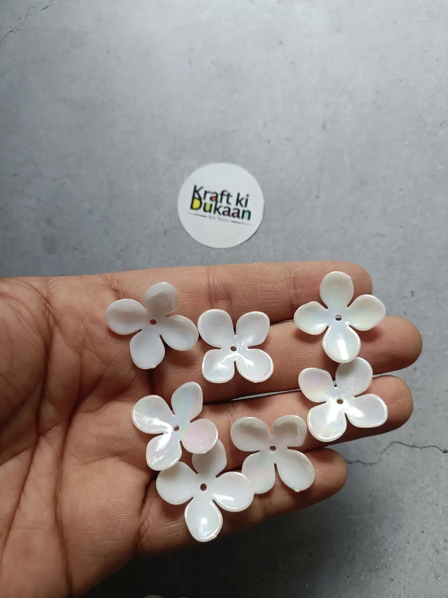 4 Kali White Rainbow Flower Beads Pack of 50