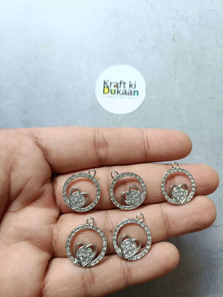 Pendant Charms Pack of 5 D2