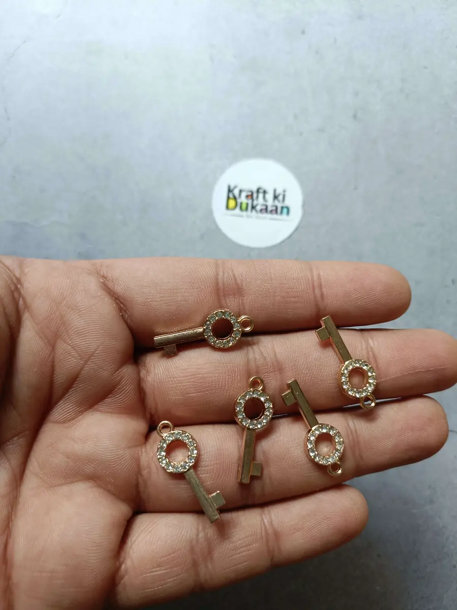 Pendant Charms Pack of 5 D1